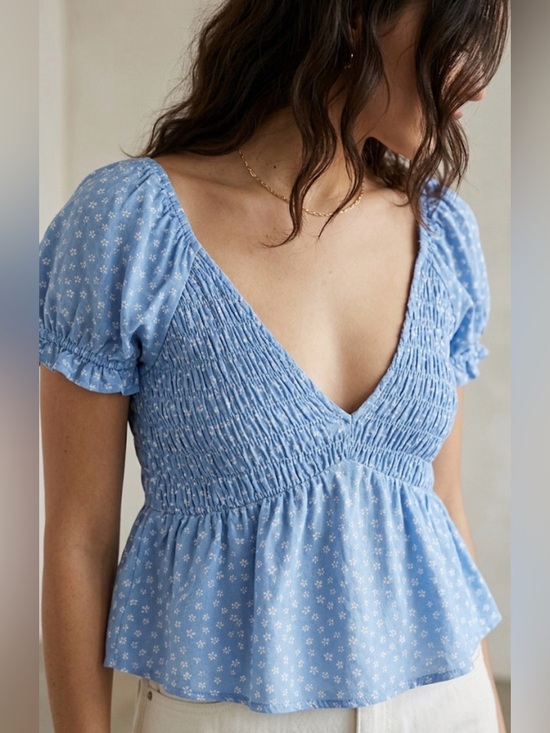 La Hearts Tops - LA Hearts Blue floral babydoll top Size: Small